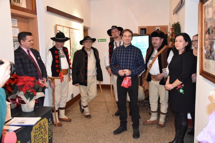 Wernisaż wystawy świątecznej